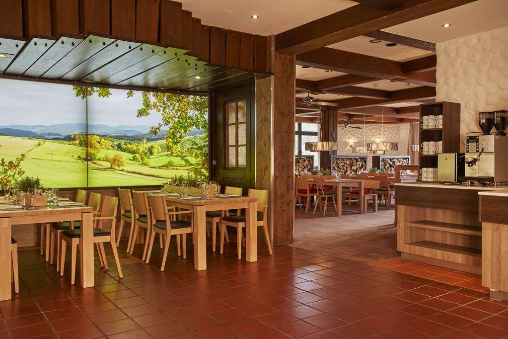 H+ Hotel Willingen ヴィリンゲン レストラン 写真